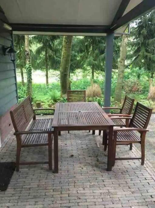 Heerlijk Huis In Een Prachtige Bosrijke Omgeving. Putten Zewnętrze zdjęcie